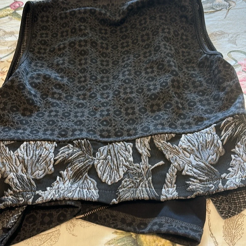 Patchwork Vest - Picture 4 of 5